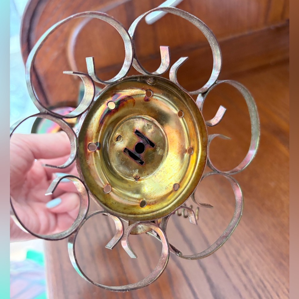 Vintage grapevine iridescent copper candle holder - Picture 5 of 13